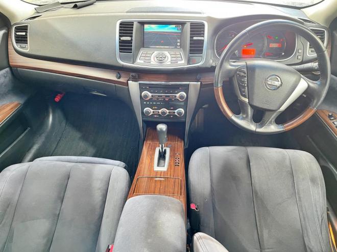 ティアナ250XL FOUR 4WD 5年保証 スマキー ナビTV Bカメ ETC 寒冷地仕様 車検整備2年付 修復歴無