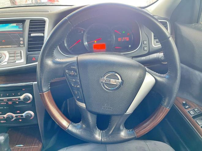 ティアナ250XL FOUR 4WD 5年保証 スマキー ナビTV Bカメ ETC 寒冷地仕様 車検整備2年付 修復歴無