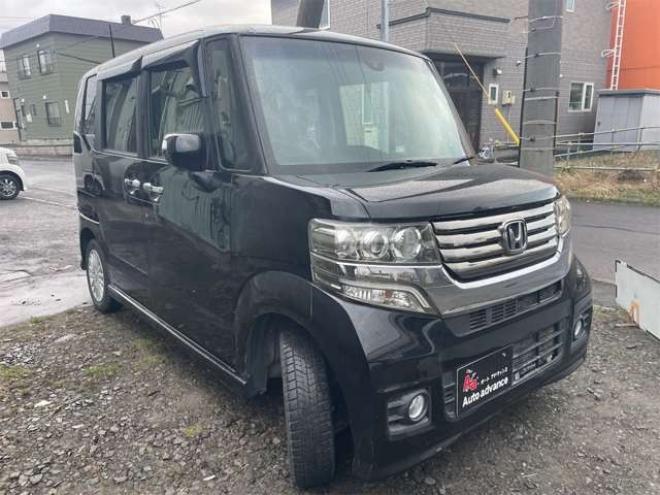 N-BOXカスタムG Aパッケージ 4WD　新在　庫　限　定　値　下　　中 660