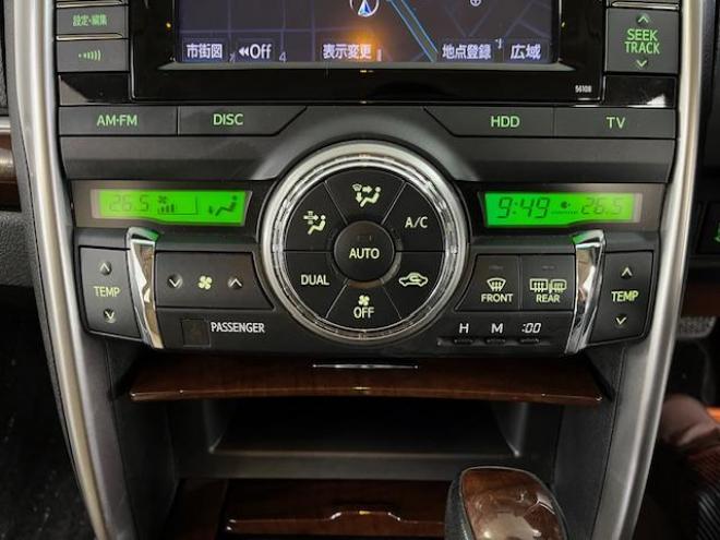 マークXプレミアム　Ｆｏｕｒ　本州仕入　寒冷地仕様　禁煙車　純正ハーフレザーシート　純正１６インチＡＷ　社外１６ＡＷ＋スタッドレスタイヤ付　純正ナビ　地デジ　Ｂｌｕｅｔｏｏｔｈオーディオ　バック＆サイドカメラ　パークアシスト 4WD 2500 4Dr