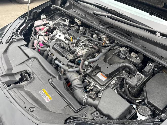 プリウス2.0G E-Four 4WD　ローンが不安な方＜優遇ローン＞　本州仕入　寒冷地仕様　軽減ブレーキ　レーンキープ 4WD 2000 5Dr