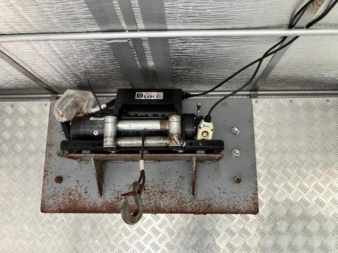 レンジャー中古　増t　家畜運搬車　6.7m　中型トラック