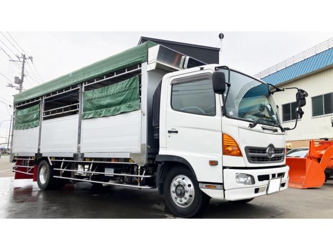 レンジャー中古　増t　家畜運搬車　6.7m　中型トラック