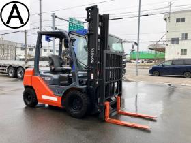 フォークリフト　トヨタ　中古　8FD25　建機