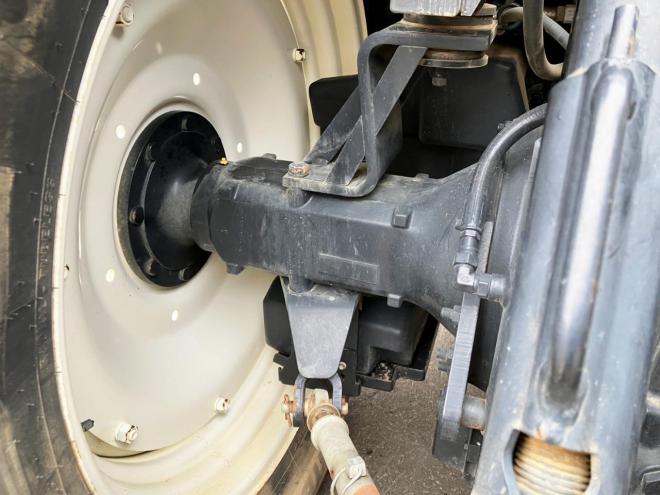 トラクターニューホランド　中古　T6.140