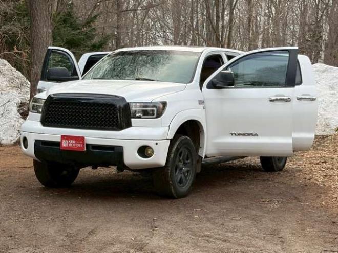 タンドラクルーマックス SR5 5.7 V8 4WD　 正規輸入車 5700