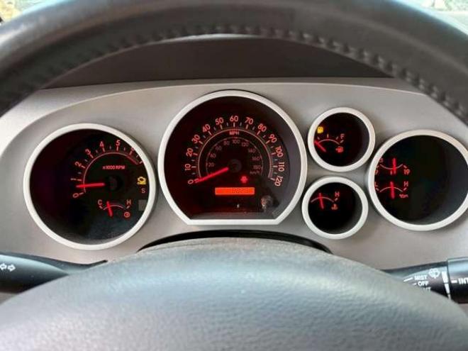 タンドラクルーマックス SR5 5.7 V8 4WD　 正規輸入車 5700