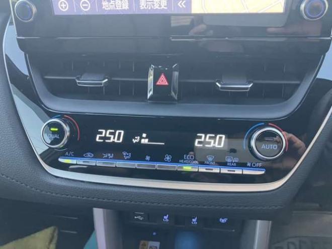 カローラクロス1.8 ハイブリッド Z E-Four 4WD　モデリスタエアロ　電動シート　電動リアゲート　バックカメラ　ETC　フルセグTV　パワステ　パワーウィンドウ　ABS　クルーズコントロール　アルミホイール　盗難防止装置　横滑り防止装置　ルーフレール 1800