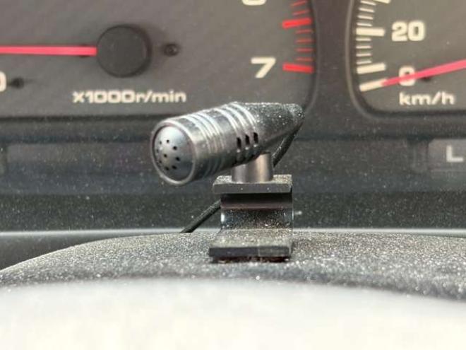 ハイラックスサーフ2.7 SSR-X Vセレクション 4WD　社外ナビ　バックカメラ　社外アルミホイール　エアコン　リフトアップ　パワステ　パワーウィンドウ　キーレスエントリー　ETC　ABS　ルーフレール 2700