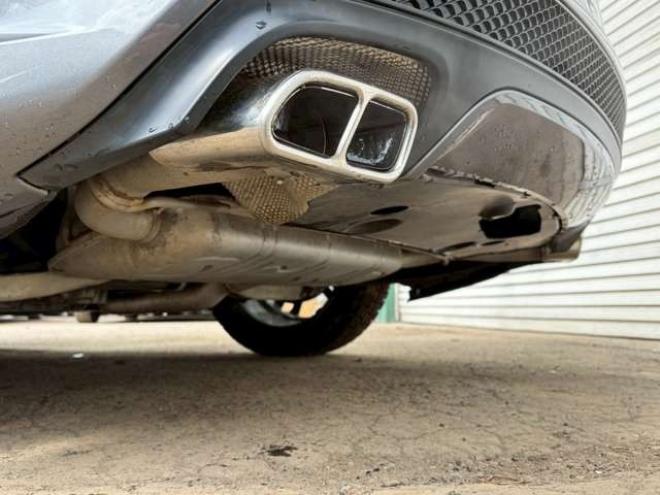 ベンツCLAクラス CLA250 4マチック 4WD　ナビ　バックカメラ　ETC　キーレスエントリー　シートヒーター　エアコン　クルーズコントロール　ABS　盗難防止装置　パワステ　パワーウィンドウ　横滑防止装置　パーキングアシスト　アイドリングストップ 正規輸入車 2000