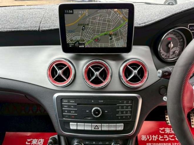 ベンツCLAクラス CLA250 4マチック 4WD　ナビ　バックカメラ　ETC　キーレスエントリー　シートヒーター　エアコン　クルーズコントロール　ABS　盗難防止装置　パワステ　パワーウィンドウ　横滑防止装置　パーキングアシスト　アイドリングストップ 正規輸入車 2000