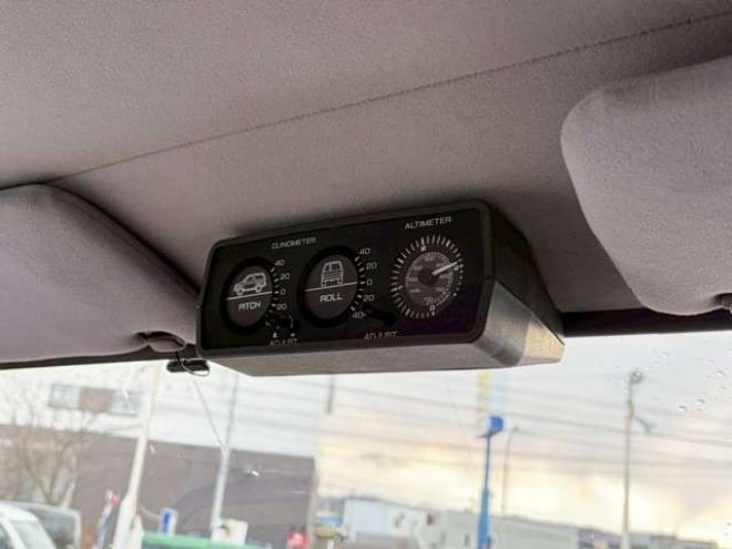 サファリ4.2 エクストラ標準ルーフグランロード ディーゼル 4WD　リフトアップ　パワステ　パワーウィンドウ　社外グリル　全塗装済　リアヒーター　デフロック　社外キーレス 4200