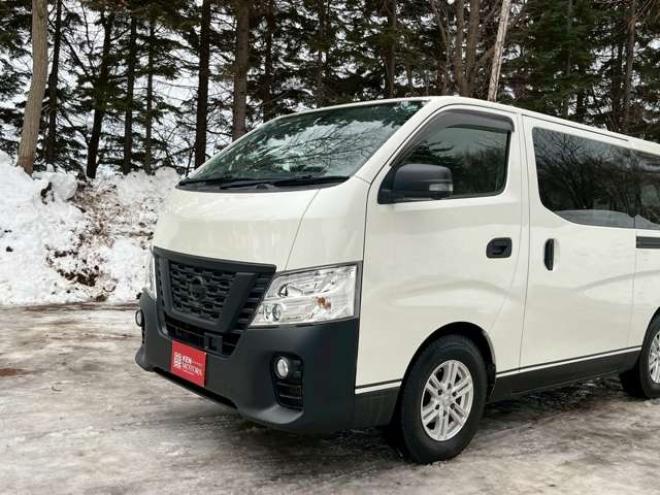 キャラバンNV350 2.5 プレミアムGX ロングボディ ディーゼルターボ 4WD　エンジンスターター　社外11インチナビ　バックカメラ　ETC　ワンオーナー　左側電動スライドドア　社外アルミ　パワーウィンドウ　パワステ　後席モニター　ABS　キーレスエントリー　衝突被害軽減ブレーキ 2500