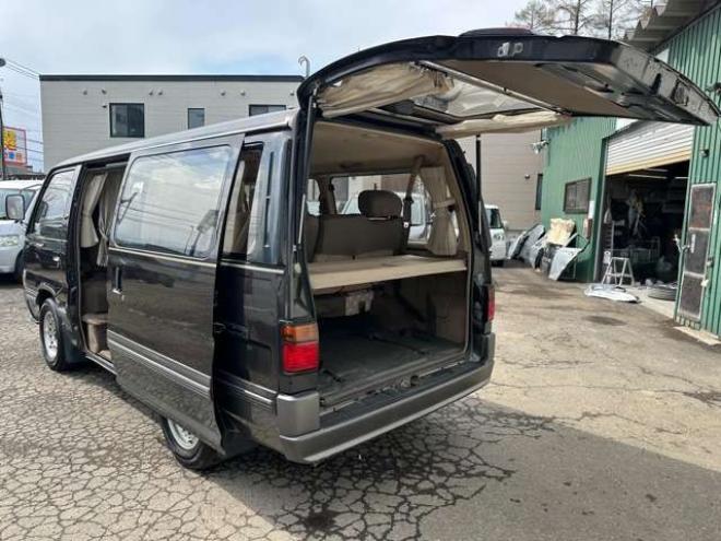 キャラバン3.0 リムジン　ワンオーナー/社外AW/クルコン/サンルーフ 2WD 3000