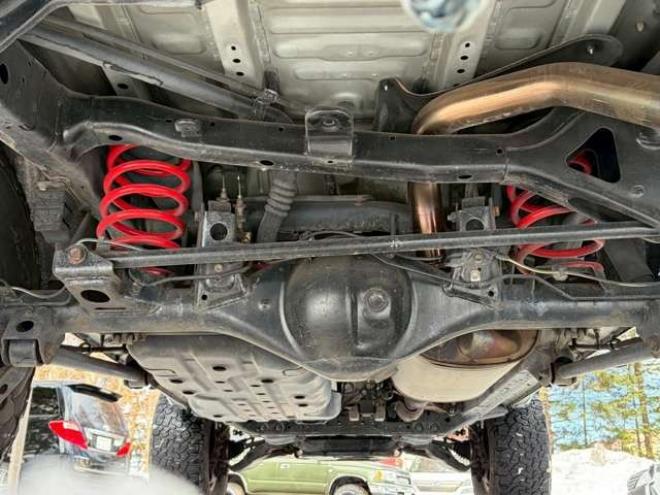 ハイラックスサーフ2.7 SSR-X アメリカンバージョン 4WD　社外ナビ　バックカメラ　リフトアップ　社外アルミ　エアコン　社外ETC　グリルガード　グッドリッチマフラー　LEDライト　全塗装済　パワーウィンドウ　パワステ　キーレス　ダッシュマット　タープ 2700