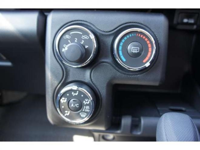 プロボックスバン1.5 F 4WD　登録済未使用車　衝突軽減システム　純正LEDフォグ　電動格納ドアミラー　オートライト　前後PW　ルームミラー内蔵Bカメラ　ドラレコ　Bluetooth&フルセグナビ　下廻防錆加工　フロアマット　ドアバイザー　社外AW 登録済未使用車 1500