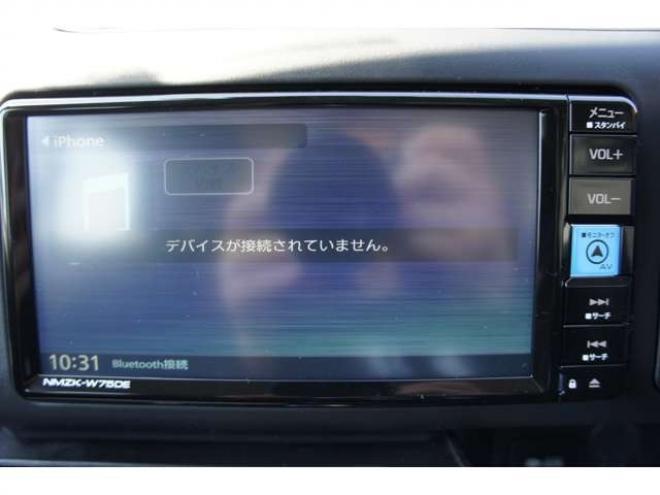 プロボックスバン1.5 F 4WD　登録済未使用車　衝突軽減システム　純正LEDフォグ　電動格納ドアミラー　オートライト　前後PW　ルームミラー内蔵Bカメラ　ドラレコ　Bluetooth&フルセグナビ　下廻防錆加工　フロアマット　ドアバイザー　社外AW 登録済未使用車 1500