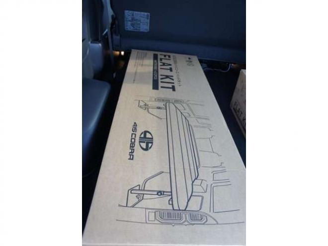 ハイエースバン2.8 スーパーGL ロング ディーゼルターボ 4WD　アースカラーPKG　アーバンカーキ　　両側パワースライドドア　デジタルインナーミラー　全方位カメラ　バックカメラ　寒冷地仕様　LEDヘッドライト　415コブラフラットベッドキット 登録済未使用車 2800