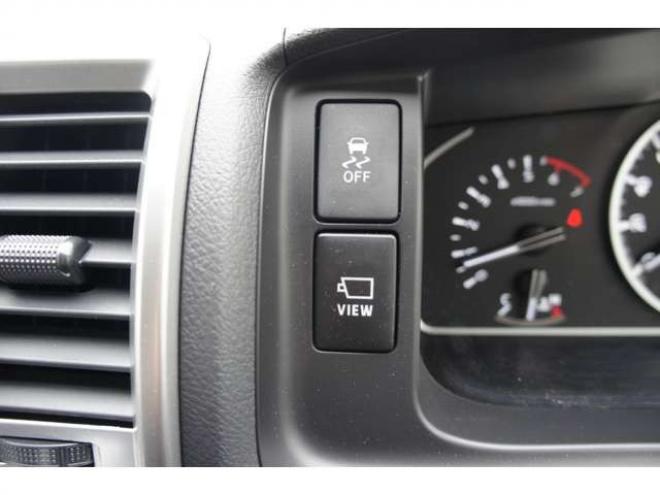 ハイエース2.7 グランドキャビン 4WD　登録済未使用車 走行6キロ　パノラミックビューモニター デジタルインナーミラー　LEDヘッドランプ　LEDフォグランプ　ホワイトパールクリスタルシャイン　メーカー保証付 登録済未使用車 2700
