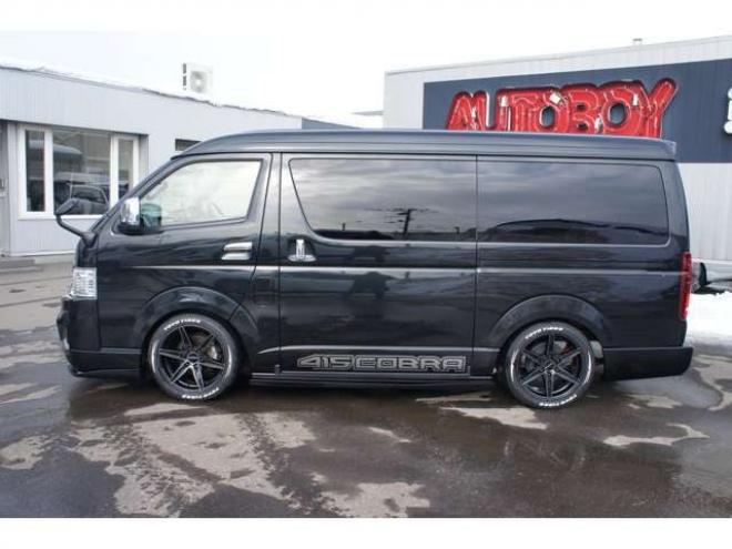 ハイエース2.7 GL ロング ファインテックツアラー 4WD　415COBRA　ファントムヘッドライトシステム&フェイスリフトキット&F/S/R/ルーフスポ/ボンネット/プレステージテールランプ&新作バッドラッカーHP-6　18インチAW　TOYO　H30　225/50R18 2700