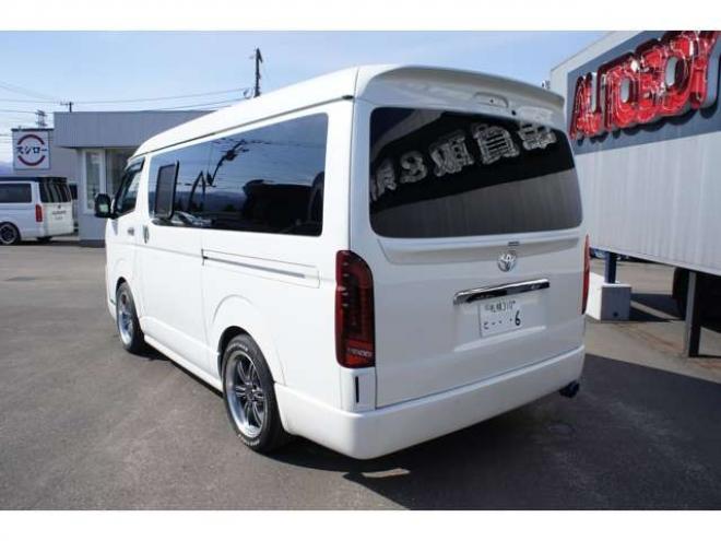 ハイエース2.7 GL ロング ミドルルーフ 4WD　IFUU製3列目対面ラウンジベッドIF-WB8フルフラットベットラウンジ展開 アルパインBIG-X　フリップダウンモニター センターコンソール 415COBRA　F/S/R/ルーフスポイラー/フェンダー/18インチAW 2700