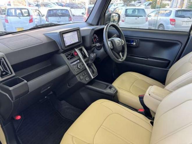 タフトGターボ クロム ベンチャー 4WD　スマートアシストプッシュスタート　エンジンスターター　純正オプションナビ　Bluetooth シートヒーター　追従クルコン　クラッツィオシートカバー　サンルーフ　ドライブレコーダー　新品ジオランダーマッドタイヤ 660