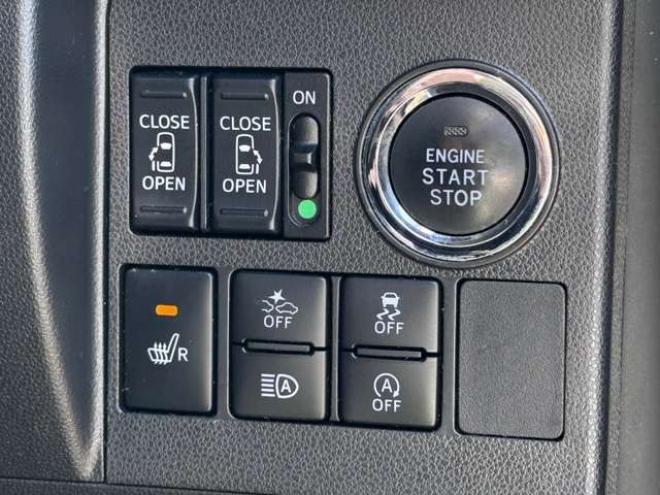 タントカスタム RS トップエディション SAIII 4WD　スマートキー・プッシュスタート・純正8incSDナビ・フルセグTV・BT・バックカメラ・片側シートヒーター・アイドリングストップ・横滑り防止・両側スライドドア・LEDヘッドライト・ETC・シートカバー 660