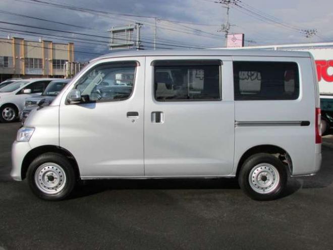 タウンエースバン1.5 GL 4WD　衝突軽減ブレーキ　LEDヘッドライト 1500