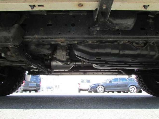 ランドクルーザープラド 2.8 TX ディーゼルターボ 4WD　社外ナビ/フルセグTV/バックカメラ/ETC/LEDヘッドライト・フォグ/ドライブレコーダー/スマートキー 2800