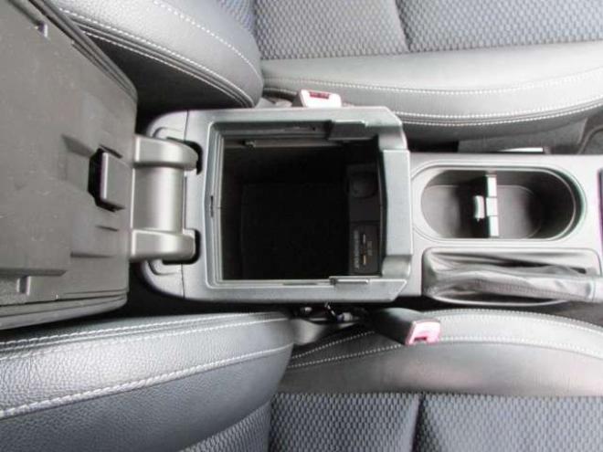 フォレスター2.0 S リミテッド 4WD　アイサイト/アイドリングストップ/シートヒーター/社外ナビ/フルセグ/バックカメラ/フリップダウンモニター/ETC/レーダークルーズコントロール 2000