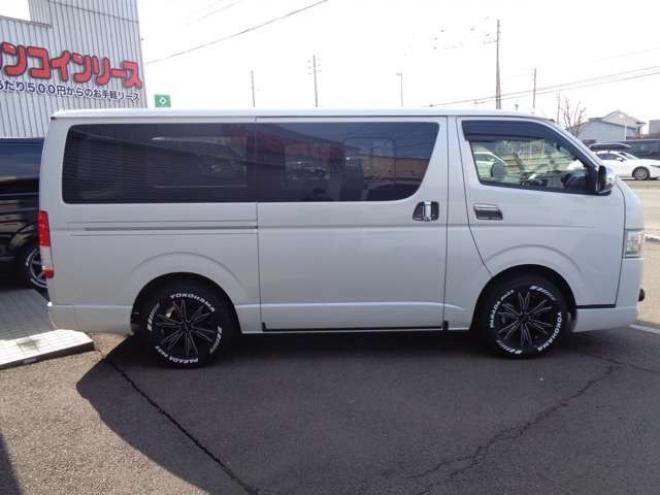 ハイエースバン3.0 スーパーGL ダークプライム ロングボディ ディーゼルターボ 4WD　スマートキー　社外ナビ　バックカメラ　フルセグ　Bluetooth 3000