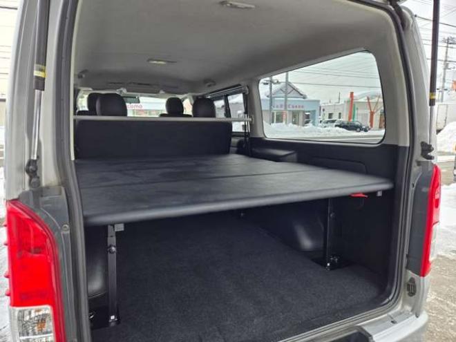 ハイエースバン2.8 スーパーGL ロング ディーゼルターボ 4WD　リアヒーター&クーラー　プッシュスタート　スマートキー　LEDヘッド　ベッドキッド　横滑り防止　衝突被害軽減　車線逸脱　トヨタ純正ナビ　フルセグTV　Bluetooth　バックカメラ　トヨタ純正リアモニター　ETC 2800