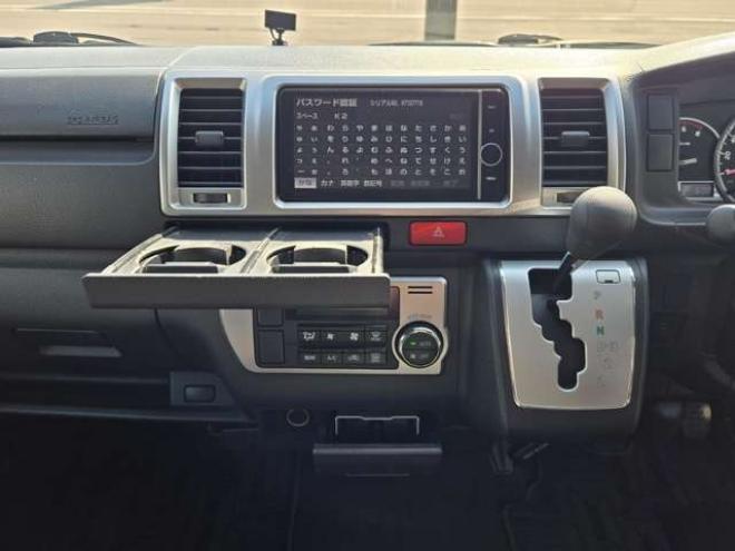 ハイエースバン3.0 スーパーGL ロング ディーゼルターボ 4WD　寒冷地仕様　プッシュスタート　スマートキー　リアヒーター&リアクーラー　LEDヘッドライト　フロントフォグランプ　 バックカメラ　ステアリングスイッチ　パワーヒート　純正ナビ　フルセグTV　レーダー探知機 3000