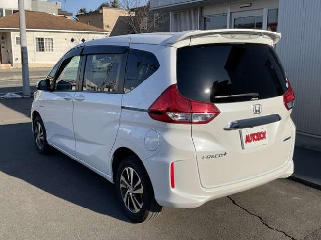 フリード+1.5 ハイブリッド G ホンダセンシング 4WD　社外ナビTV　バックカメラ　両側パワースライドドア　ETC　プッシュスタート　純正エンジンスターター　LEDヘッドライト　ドラレコ　レーダークルーズコントロール　シートヒーター 1500