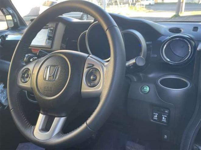 N-BOXカスタムG ターボパッケージ 4WD　 660