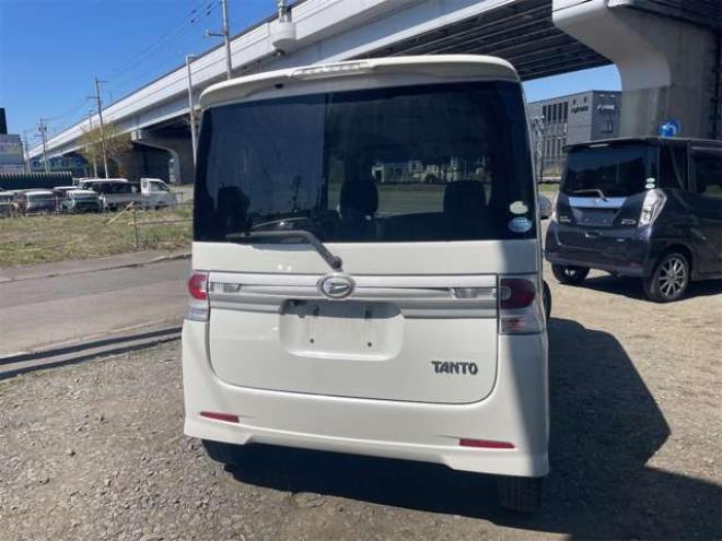 タントカスタム X 4WD　 660