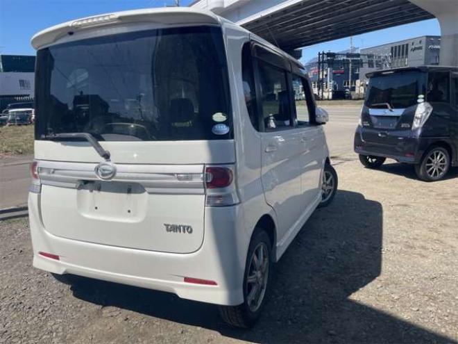 タントカスタム X 4WD　 660