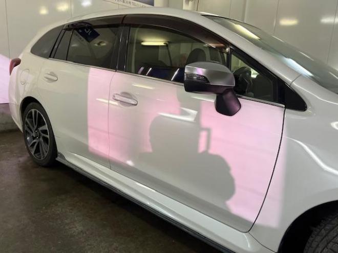 レヴォーグ２．０　ＧＴ－Ｓアイサイト　本州仕入　禁煙車　ＳＴｉエアロ　衝突軽減システム　レーダークルーズ　純正ブラックハーフレザーシート　シュタイナー１９インチＡＷ　純正１８ＡＷ＋スタッドレスタイヤ　ストラーダナビ　Ｂｌｕｅｔｏｏｔｈ 4WD 2000 5Dr