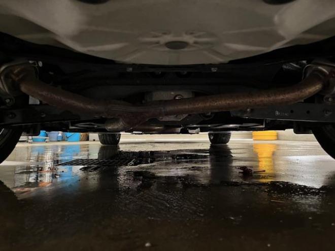 レヴォーグ２．０　ＧＴ－Ｓアイサイト　本州仕入　禁煙車　ＳＴｉエアロ　衝突軽減システム　レーダークルーズ　純正ブラックハーフレザーシート　シュタイナー１９インチＡＷ　純正１８ＡＷ＋スタッドレスタイヤ　ストラーダナビ　Ｂｌｕｅｔｏｏｔｈ 4WD 2000 5Dr