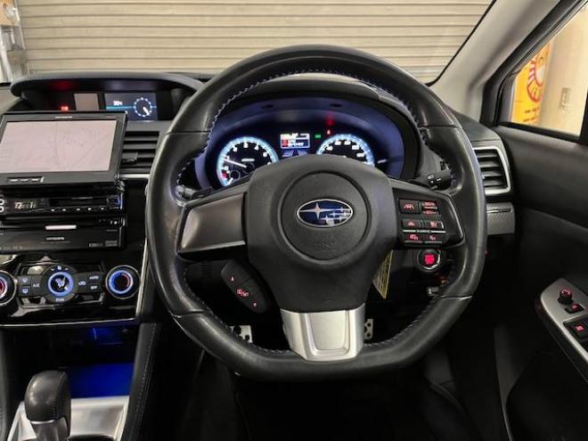 レヴォーグ２．０　ＧＴ－Ｓアイサイト　本州仕入　禁煙車　ＳＴｉエアロ　衝突軽減システム　レーダークルーズ　純正ブラックハーフレザーシート　シュタイナー１９インチＡＷ　純正１８ＡＷ＋スタッドレスタイヤ　ストラーダナビ　Ｂｌｕｅｔｏｏｔｈ 4WD 2000 5Dr