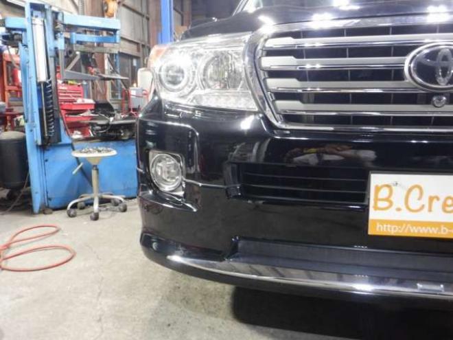 ランドクルーザー200 4.6 ZX 4WD　本州仕入・ナビ・TV・B/T・サンルーフ・革　Bカメラ・ガナドールマフラー・ヒッチメンバー・シートヒーター・エアコン・電動シート・電動リアゲート 4600