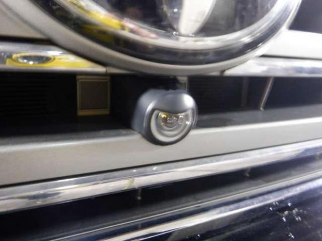 ランドクルーザー200 4.6 ZX 4WD　本州仕入・ナビ・TV・B/T・サンルーフ・革　Bカメラ・ガナドールマフラー・ヒッチメンバー・シートヒーター・エアコン・電動シート・電動リアゲート 4600