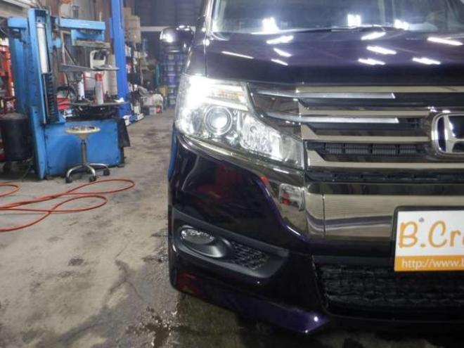 ステップワゴン2.0 スパーダ Z クールスピリット 4WD　本州仕入・後期型・ナビ・TV・Bカメラ・両側電動・スマートキー・クルコン・ETC・ワイパーデアイサー・HID・リアヒーター・フォグランプ・アイドリングストップ・フルフラットシート・パドルシフト 2000