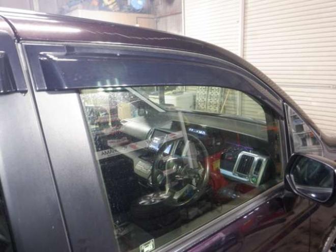 ステップワゴン2.0 スパーダ Z クールスピリット 4WD　本州仕入・後期型・ナビ・TV・Bカメラ・両側電動・スマートキー・クルコン・ETC・ワイパーデアイサー・HID・リアヒーター・フォグランプ・アイドリングストップ・フルフラットシート・パドルシフト 2000