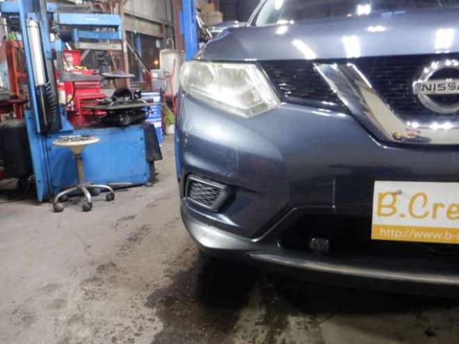 エクストレイル2.0 20X ハイブリッド エマージェンシーブレーキパッケージ 4WD　ナビ・TV・B/T・全方位カメラ・前席シートヒーター・LEDヘッドライト・電動リアゲート・純正エンスタ・インテリキー・プッシュスタート・衝突軽減・レーンキープ・クルコン・クリアランスソナー・ETC 2000