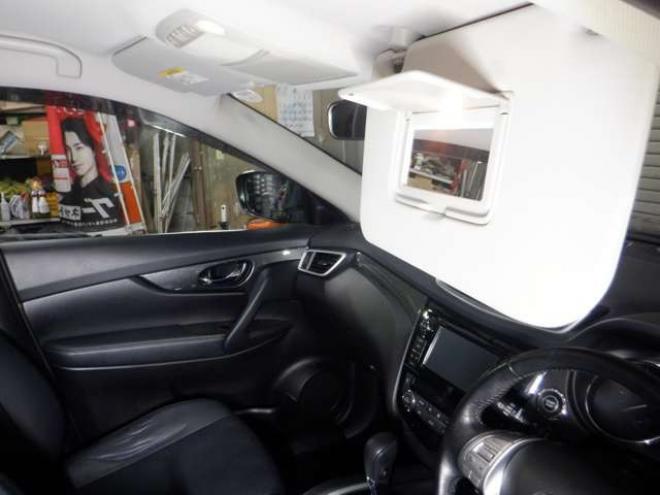 エクストレイル2.0 20X ハイブリッド エマージェンシーブレーキパッケージ 4WD　ナビ・TV・B/T・全方位カメラ・前席シートヒーター・LEDヘッドライト・電動リアゲート・純正エンスタ・インテリキー・プッシュスタート・衝突軽減・レーンキープ・クルコン・クリアランスソナー・ETC 2000