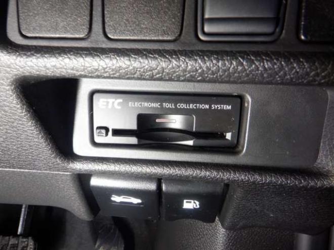 エクストレイル2.0 20X ハイブリッド エマージェンシーブレーキパッケージ 4WD　ナビ・TV・B/T・全方位カメラ・前席シートヒーター・LEDヘッドライト・電動リアゲート・純正エンスタ・インテリキー・プッシュスタート・衝突軽減・レーンキープ・クルコン・クリアランスソナー・ETC 2000