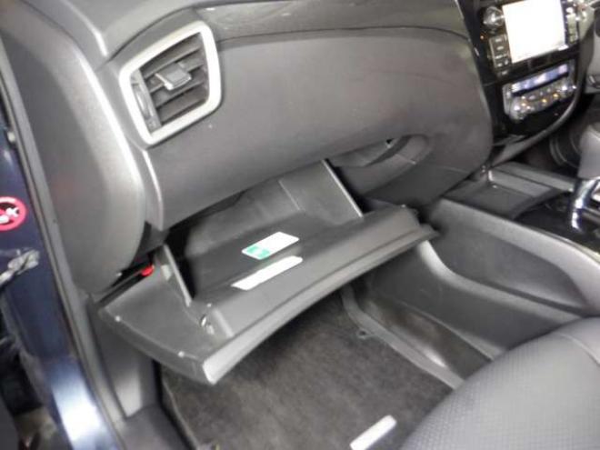 エクストレイル2.0 20X ハイブリッド エマージェンシーブレーキパッケージ 4WD　ナビ・TV・B/T・全方位カメラ・前席シートヒーター・LEDヘッドライト・電動リアゲート・純正エンスタ・インテリキー・プッシュスタート・衝突軽減・レーンキープ・クルコン・クリアランスソナー・ETC 2000