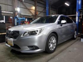 レガシィ　B4 2.5 4WD　本州仕入・ナビ・TV・B/T・Bカメラ・全席シートヒーター・LEDヘッドライト・アイドリングストップ・メモリー付電動シート・クルコン・パドルシフト・スマートキー・プッシュスタート・アイサイト 2500