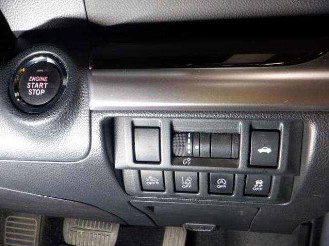 レガシィB4 2.5 4WD　本州仕入・ナビ・TV・B/T・Bカメラ・全席シートヒーター・LEDヘッドライト・アイドリングストップ・メモリー付電動シート・クルコン・パドルシフト・スマートキー・プッシュスタート・アイサイト 2500